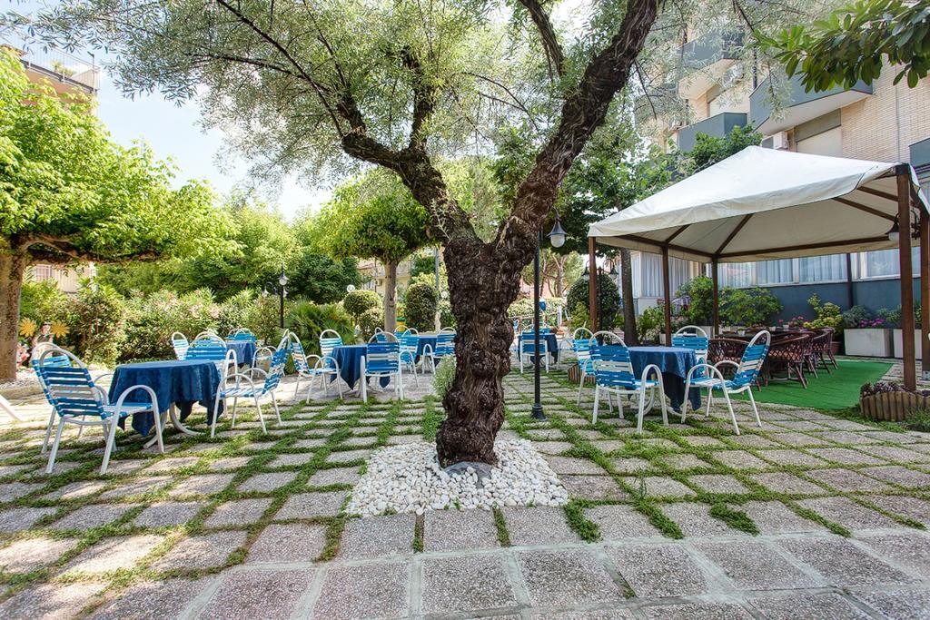 Hotel Real Cervia Luaran gambar