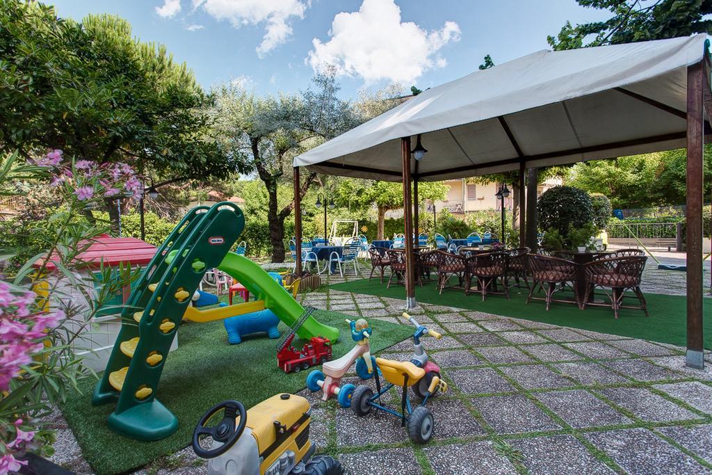 Hotel Real Cervia Luaran gambar