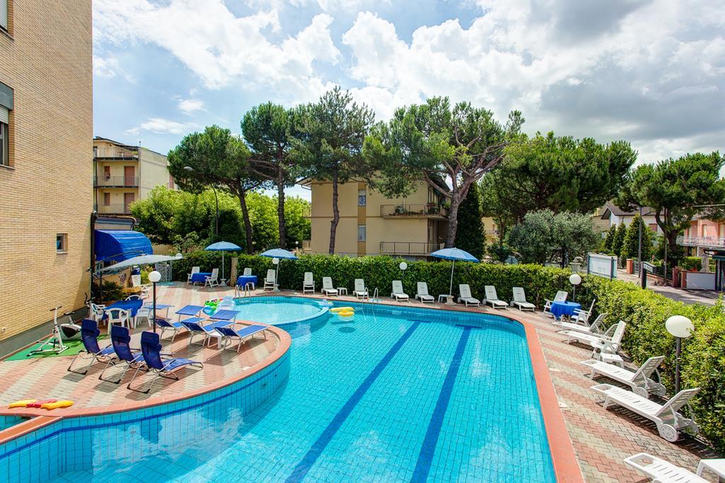 Hotel Real Cervia Luaran gambar
